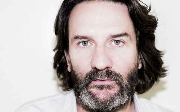 Краткая биография бегбедер