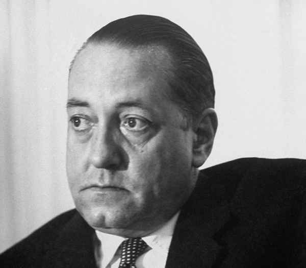 Краткая биография карпентьер